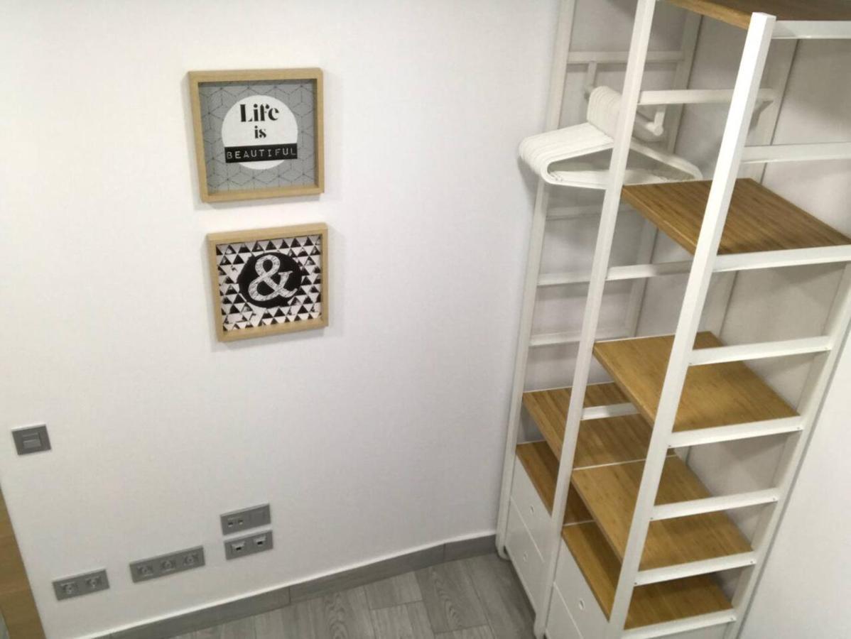 Apartamento Check-in 24h Plaza España Amplio Centro 4 *